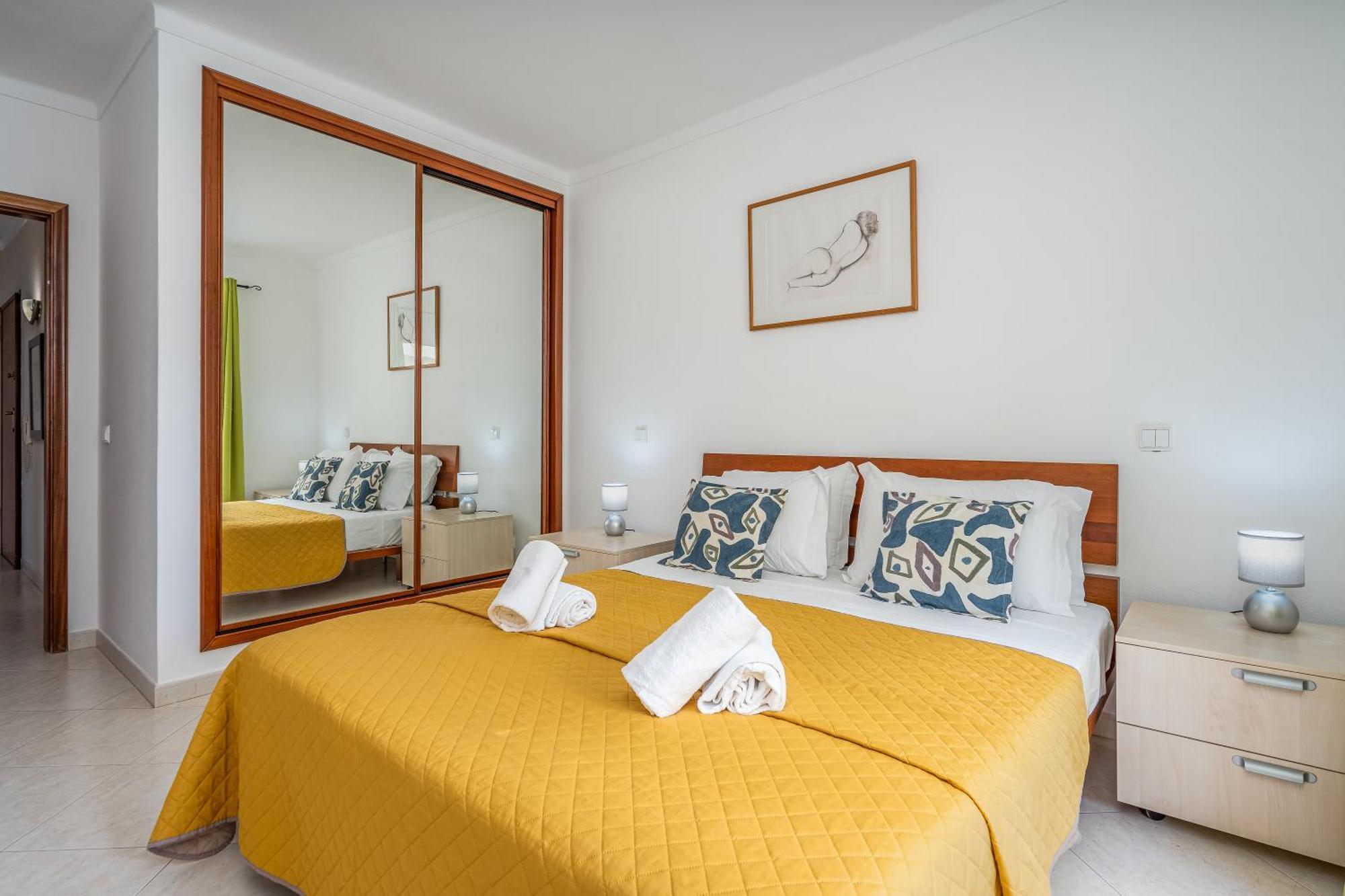 Por-Do-Sol Alvor Apartment Exterior photo